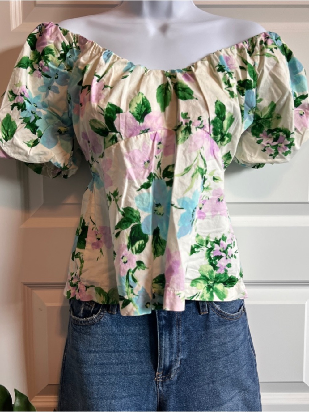 OLD NAVY Crop Smocked Top Floral Small Pink Blue Green Cream Cottagecore